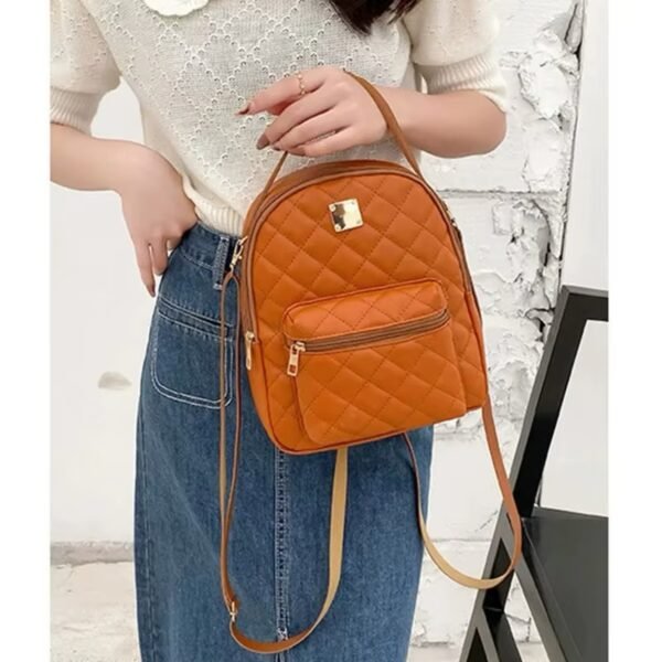 LEATHER LADIES STYLISH BACKPACK