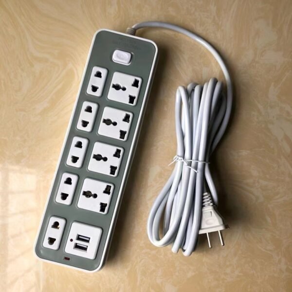 Multi-Socket Power Extension Board with USB Ports – 8 Outlets