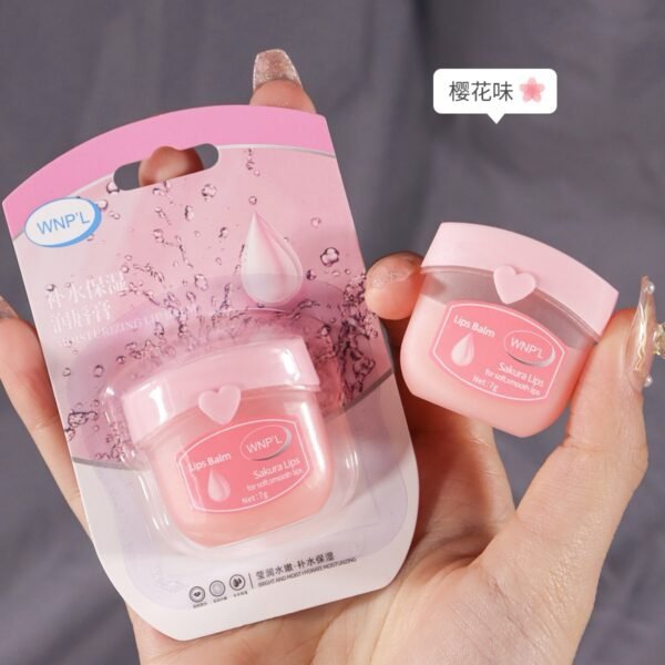 Mini Heart-Shaped Lip Balm Gift Set – 8 Flavors