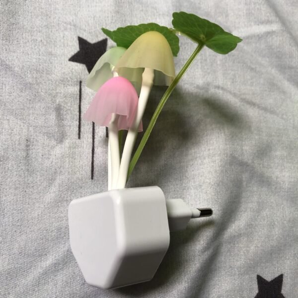Mushroom LED Night Light – Smart Sensor, Colorful Glow