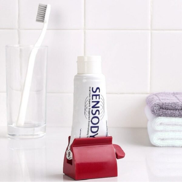 Rotating Tube Squeezer – Easy Dispenser for Toothpaste, Creams & Lotions