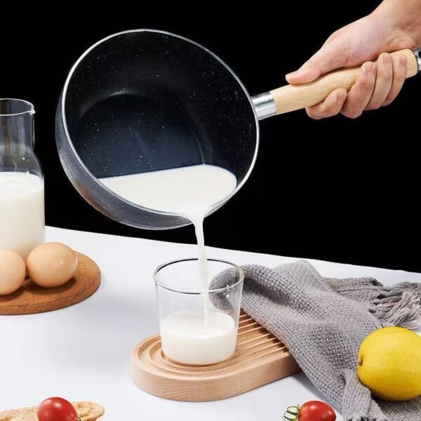 Non-Stick Banku Pot with Wooden Handle & Glass Lid
