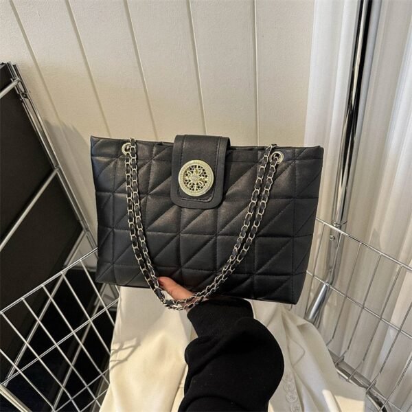 Luxe Quilted Chain Shoulder Bag โ Black with Gold Emblem