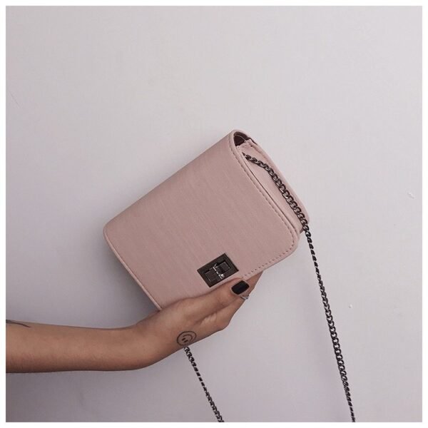Minimalist Chain Crossbody Bag