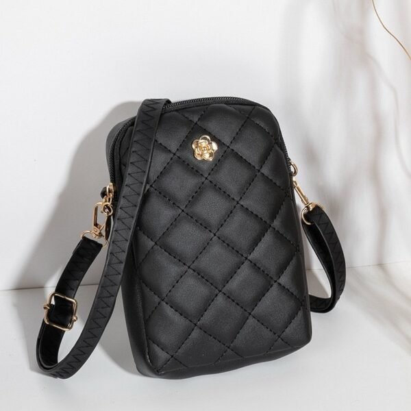 Quilted Crossbody Mini Bag – Elegant & Compact Shoulder Purse