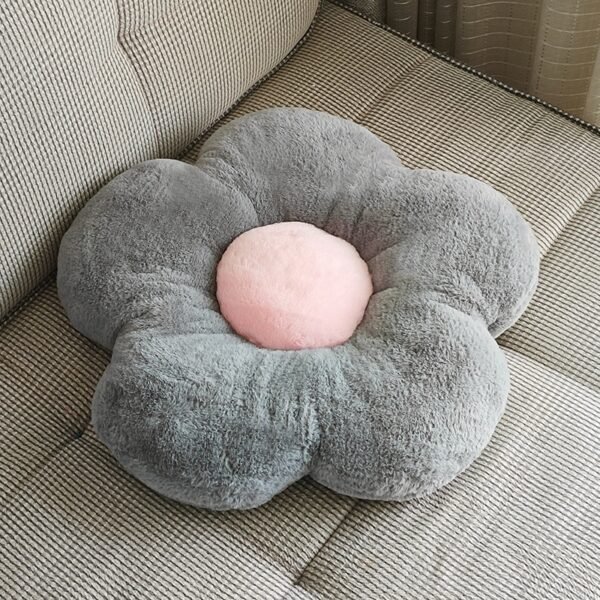 Flower Pillow (Decorative Plush Pillow)